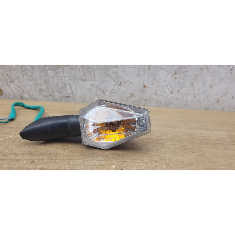 Clignotant droit Sym Crox 50 4T