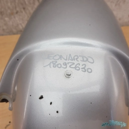 Garde boue Aprilia Leonardo 125 150