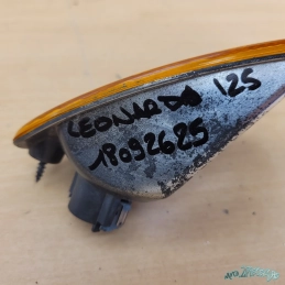 Clignotant avant gauche Aprilia Leonardo 125 150   De 1996 à 2003