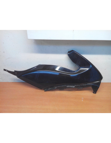 Entourage trappe essence Yamaha 500 T Max Entourage trappe essence Yamaha 500 T Max